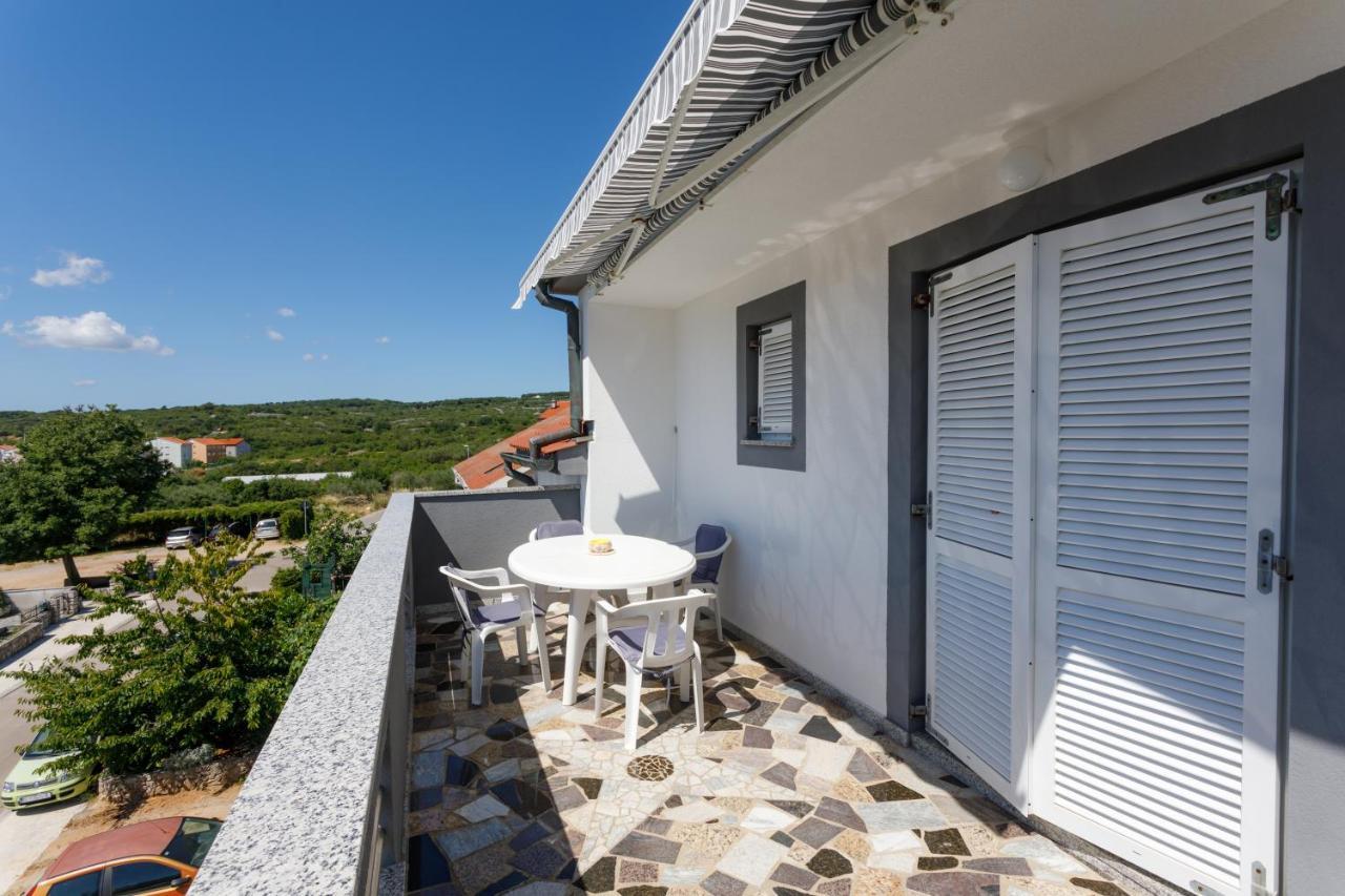 Apartments Lacic Krk Town Kültér fotó